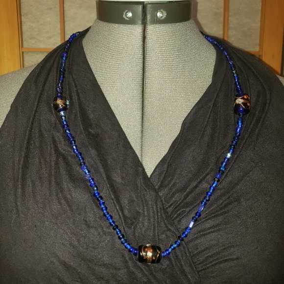 Blue Glass Beaded Necklace - Picture 2 of 4